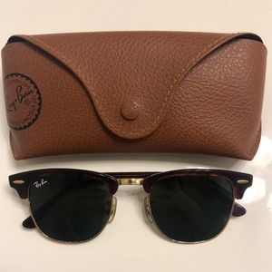 Clubmaster Classic Ray-Ban Polished Tortoise